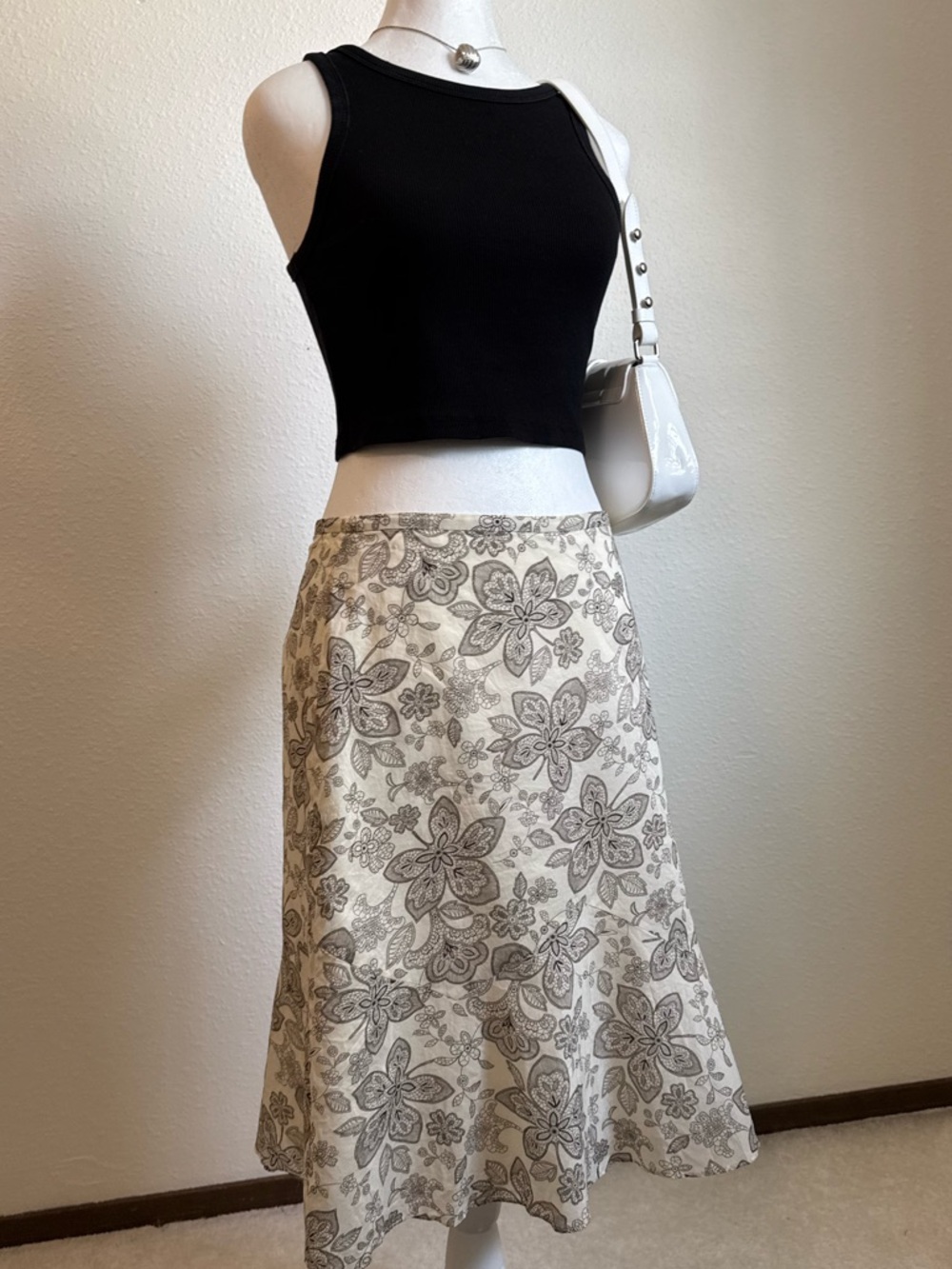 Y2K Ann Taylor Floral Midi Skirt Vintage Coquette Feminine Boho Chic 90s - Picture 2 of 8